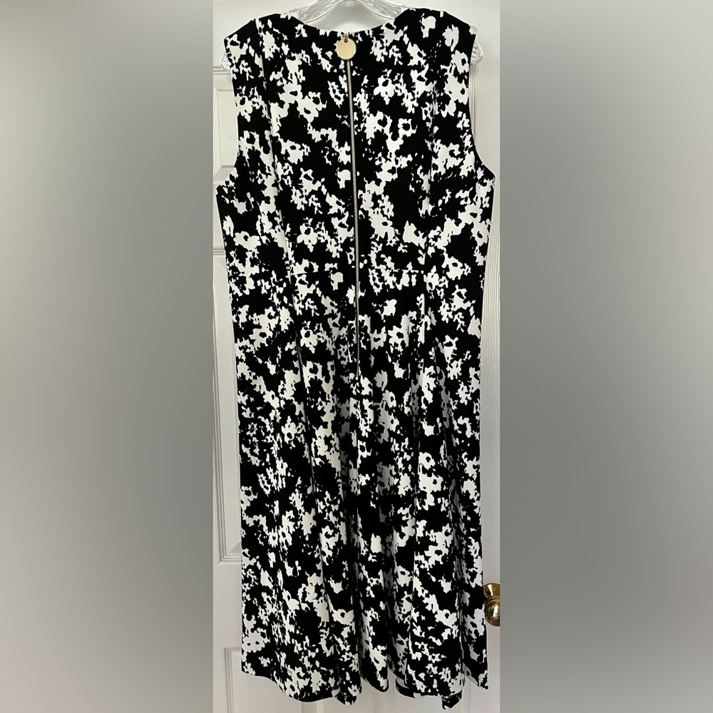 Calvin Klein semi-formal, black & cream pattern, size 16 dress.